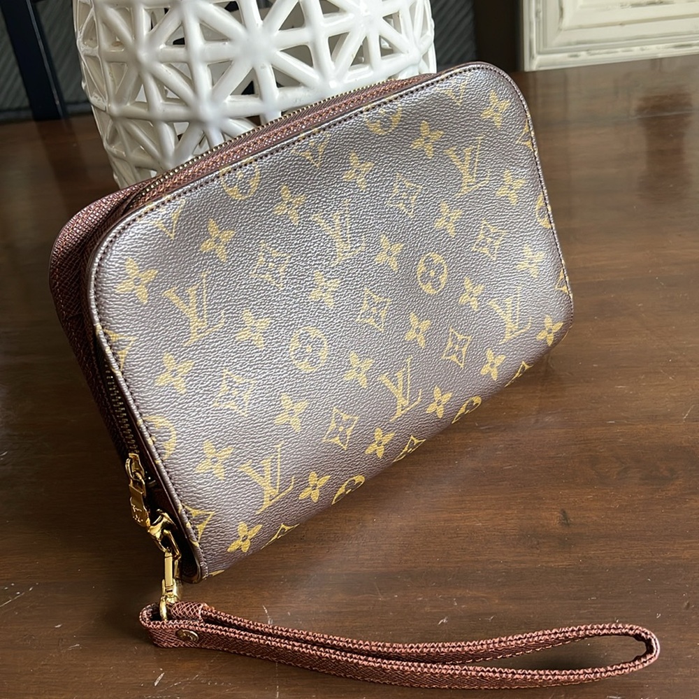 VINTAGE LOUIS VUITTON MONOGRAM POCHETTE ORSAY CLUTCH WRISTLET
